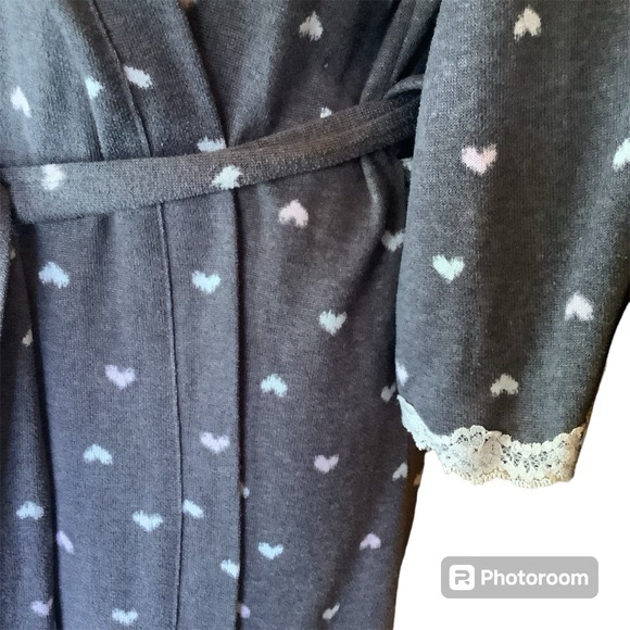 Laura Ashley Robe - Picture 3 of 8